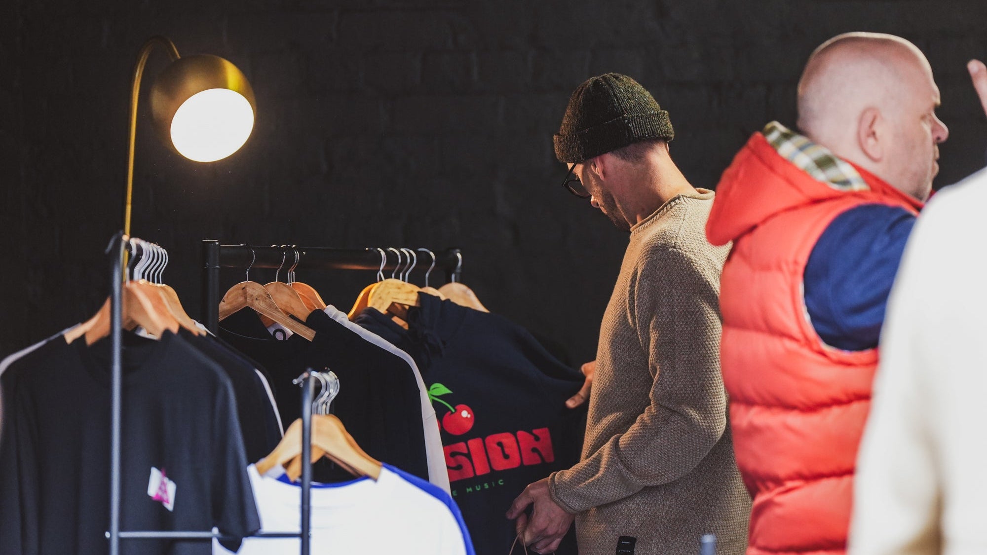 Load video: We’d talked about it for years, the dream of our own pop-up shop and party. This weekend, “one day” finally arrived. Tucked inside a private courtyard in the centre of Cardiff, we built a corner of music, clothing, art and coffee. Local artists, vinyl sellers and DJs came together for a full day of creativity, connection and underground culture, reminding everyone why we do what we do ❤